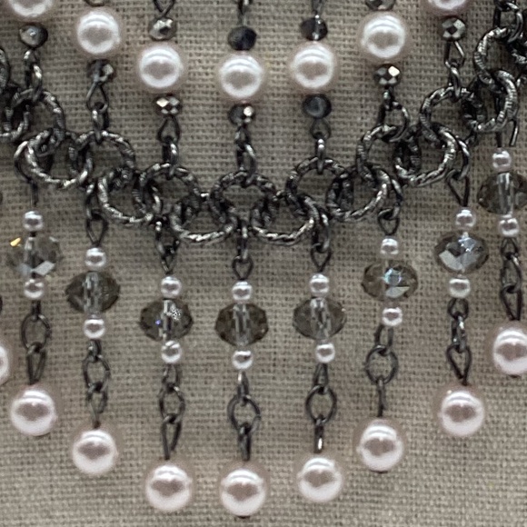 783. Pink Pearl Crystal Silver Dangling Goth Necklace EUC - Picture 2 of 4